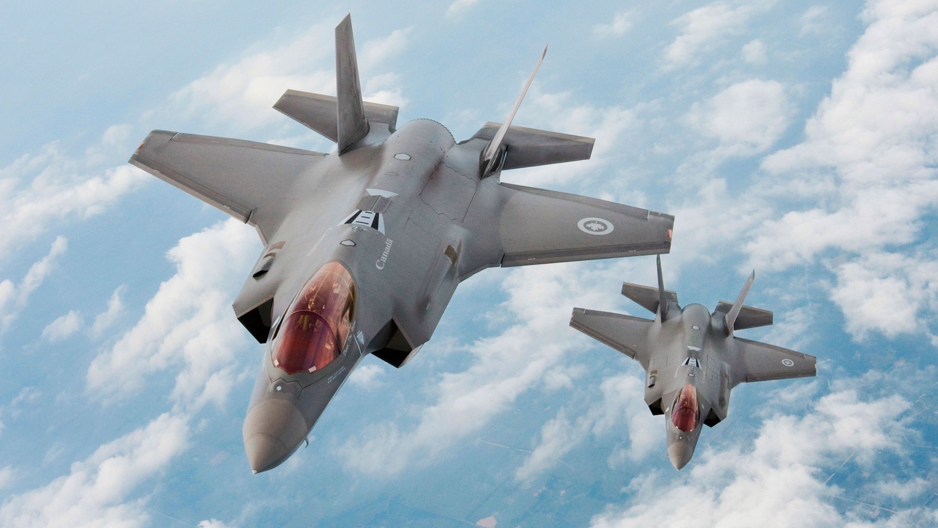 男泳健儿多点开花,高中公共澡堂有隔间么