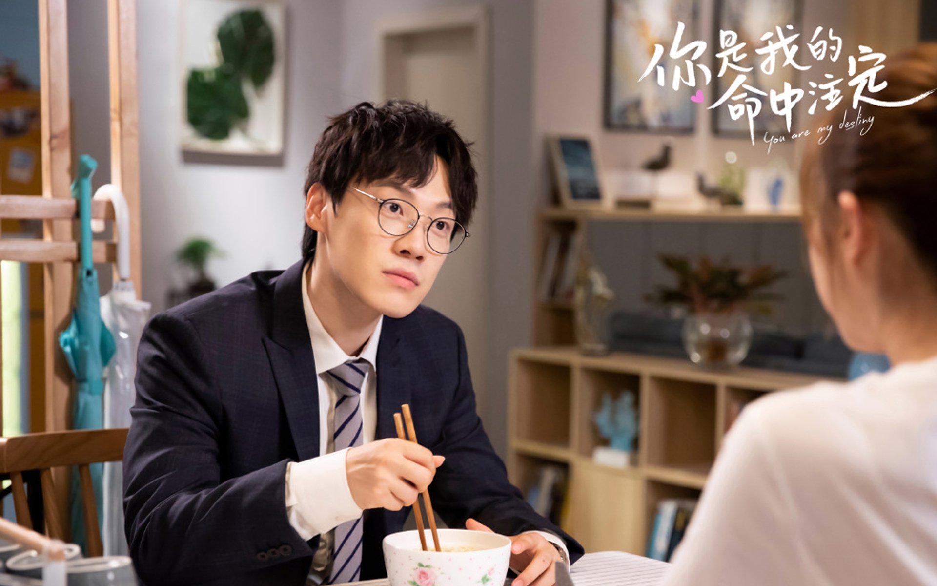 “马科斯·梅特罗的进攻火力和防守稳健,成就美洲狮队的全能之星”